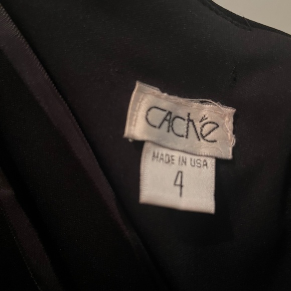 Cach'e Size 4 - Picture 5 of 7